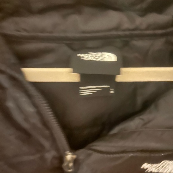 North Face 550 with Hoodie - Picture 4 of 5